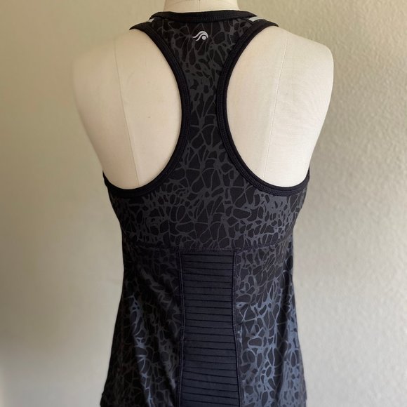 Ideology RapiDry Workout Tank with Built-In Bra - Picture 2 of 10